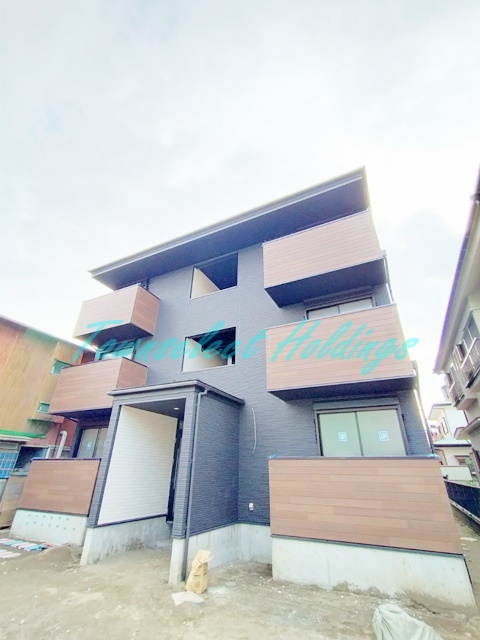 平塚市老松町のアパート