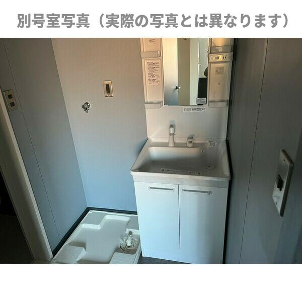 106寺前の洗面所