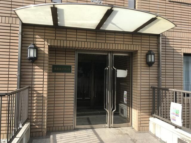 西麻布フラッツのロビー