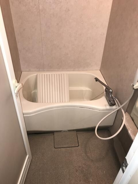 西麻布フラッツの浴室