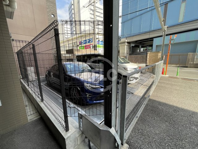 プレミスト西本町の駐車場|プレミスト西本町　駐車場