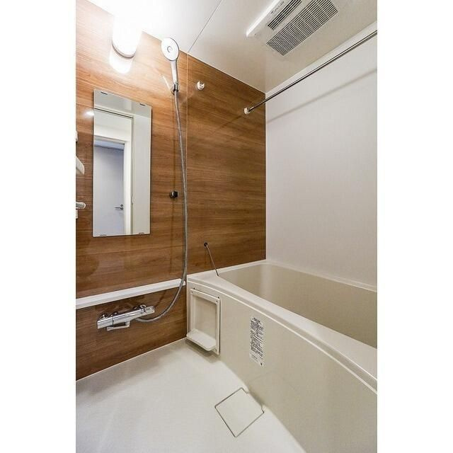 ドゥーエ南砂町の浴室