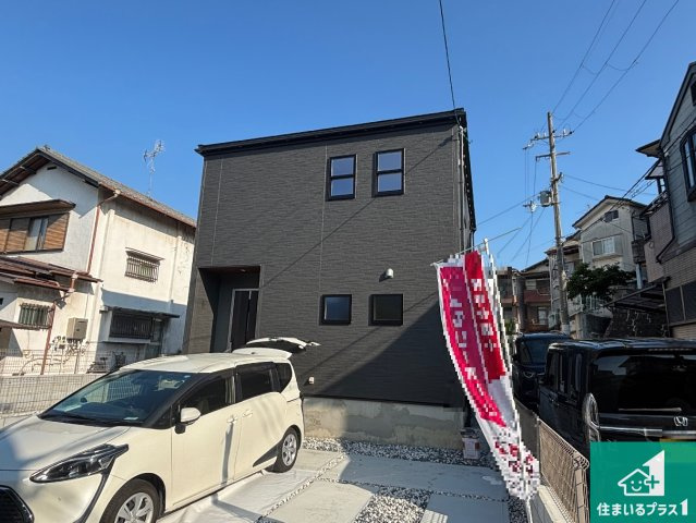 29日(土)30日(日)現地ご見学可能！　枚方市東香里元町　全2邸の外観|安心の10年保証！外観を美しく保ち、雨水で汚れを落とします！気になることがありましたら、お気軽にお問い合わせください！