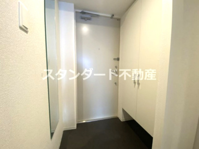 【玄関】 | セレニテ福島アリア