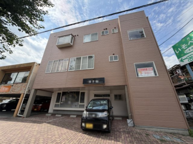 小豆餅坂口様貸店舗