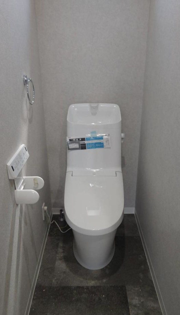 B-Baseのトイレ