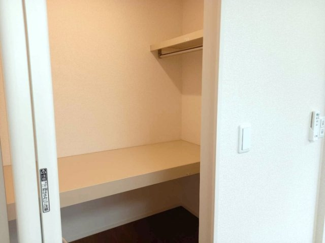 オーベル志家町の収納