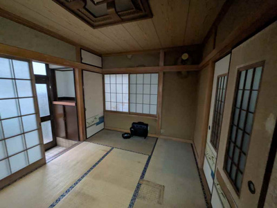 【居間・リビング】 | 大森北6丁目貸倉庫A