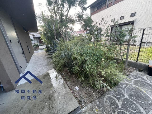 西区豊浜１丁目　戸建てのエントランス
