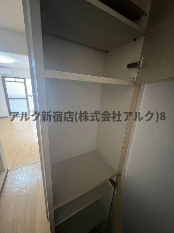 スカイコート池尻の玄関