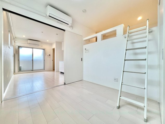 jolie maison2の洋室