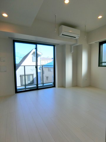 ラティエラ大森の収納|玄関収納②