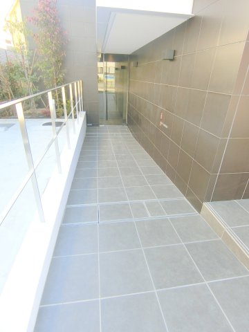 ラティエラ大森の外観