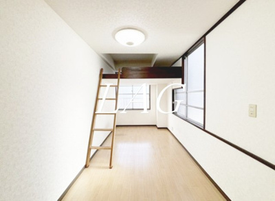 【居間・リビング】 | 東海ビル | 洋室のお部屋です。