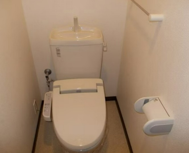 ホーメイ　ビルディングのトイレ