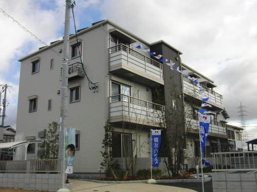 ソレイユコート富田の外観