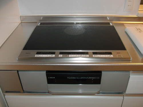 ソレイユコート富田