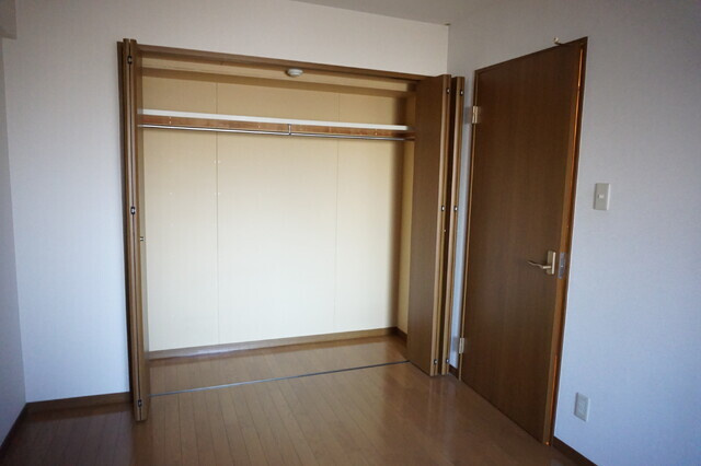 レユニオン成島の収納