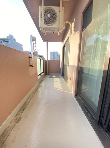 レユニオン成島のバルコニー