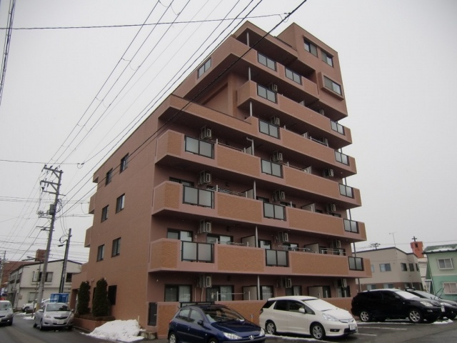 レユニオン成島の外観