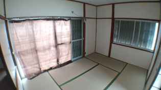 上葭原アパートの寝室