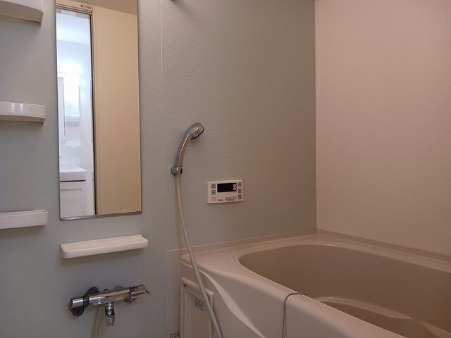 サンライズ・フィールドの浴室