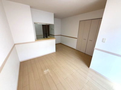 【居間・リビング】 | ペットピア春日