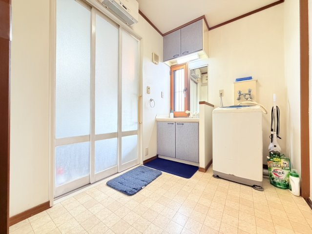 稲敷郡河内町中古住宅の脱衣所