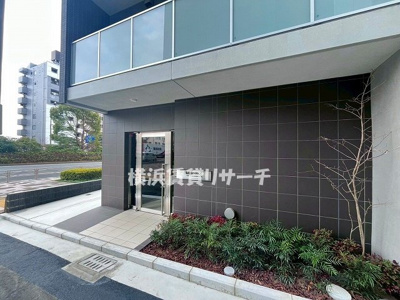 【エントランス】 | シーネクス横浜新町