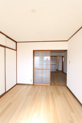 第２カーサENSHOの居間・リビング