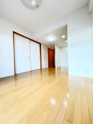 パークホームズ久米川の居間・リビング