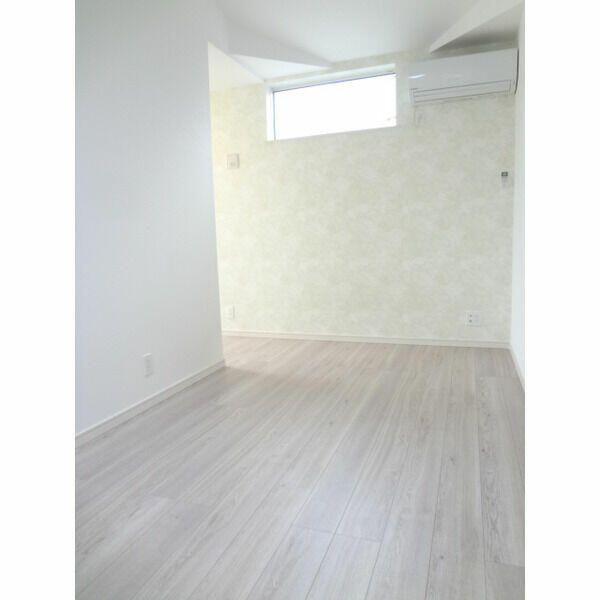 Ｄｅａｒ　Ｃｏｕｒｔ　池袋の居間・リビング