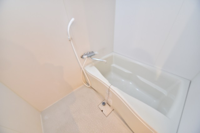 ルネス呉中央の浴室