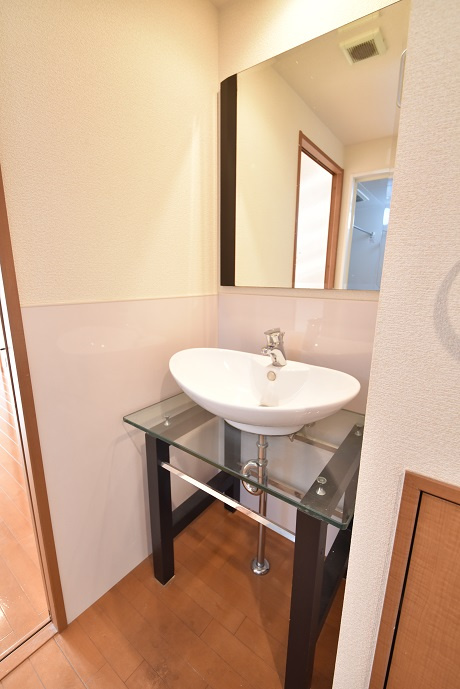 ルネス呉中央の洗面所