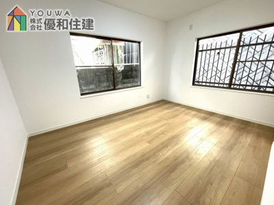 【洋室】 | 中古戸建　明石市東朝霧ヶ丘