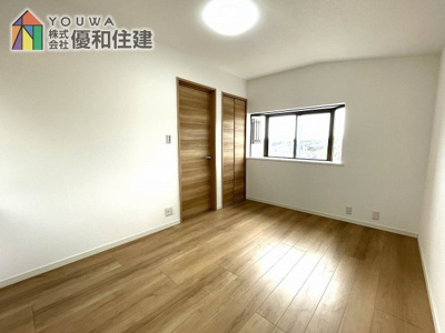 【洋室】 | 中古戸建　明石市東朝霧ヶ丘