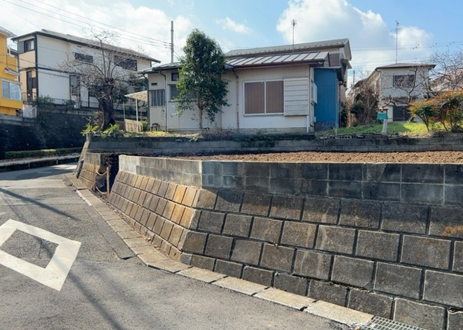 【外観】 | 土地探しをしていると都市計画区域という言葉を目にすると思います。法律によって、都道府県知事や国土交通大臣が指定するエリアのことを指しており、都市計画区域は市街化区域と市街化調整区域に分けられています。