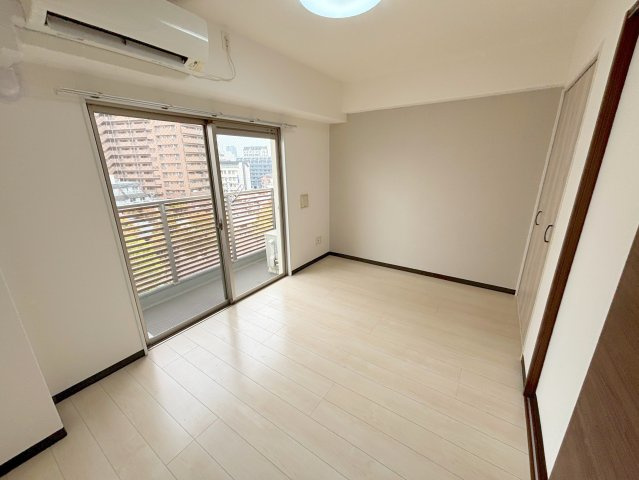 プロスパー十三の洋室