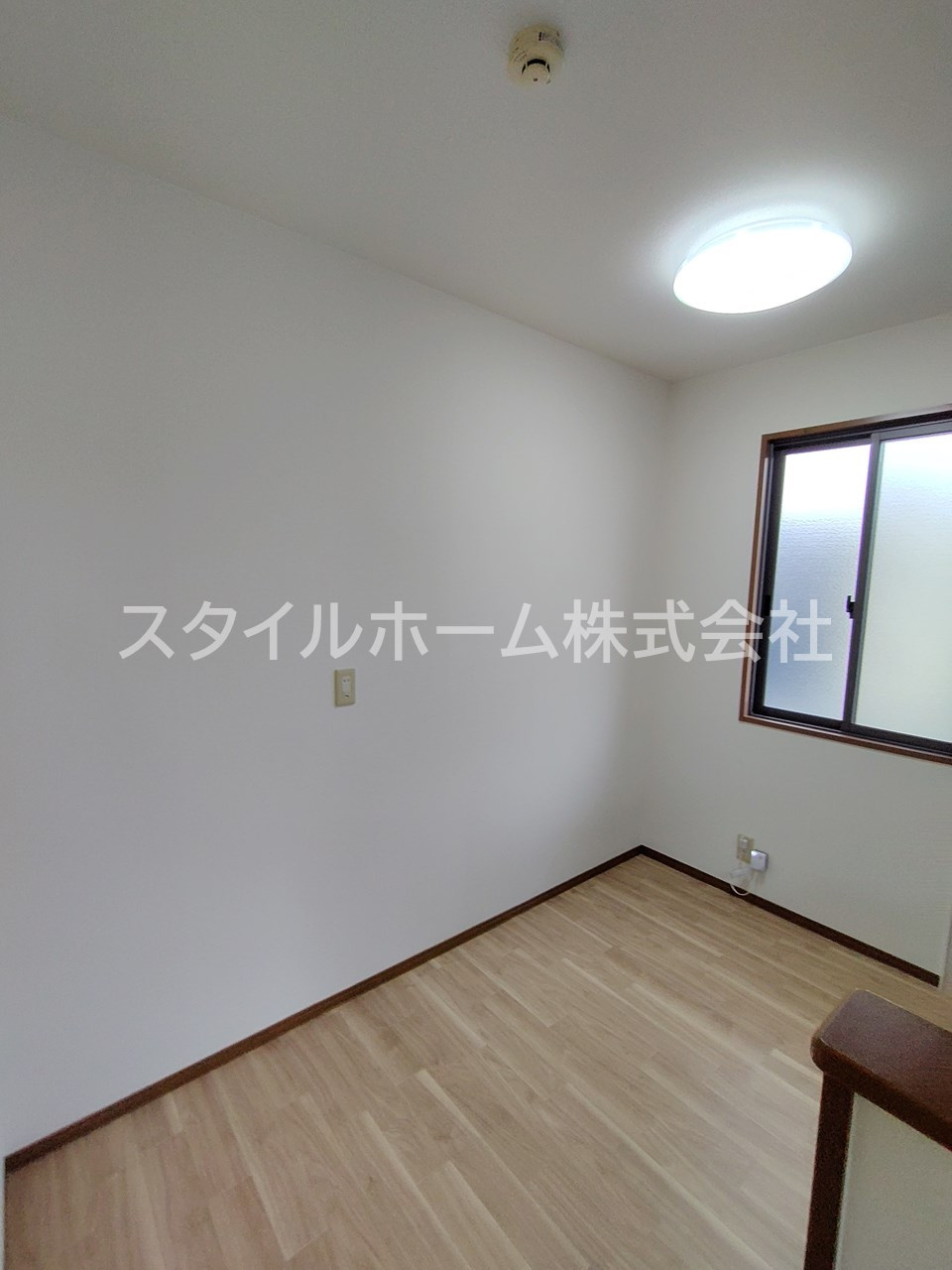 ラ・ポールＭＡＥＨＡＴＡ　Ａの居間・リビング|別部屋写真です。