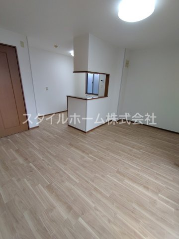 ラ・ポールＭＡＥＨＡＴＡ　Ａのその他|別部屋写真です。