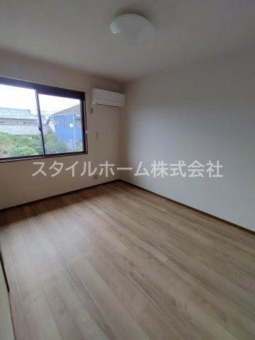 ラ・ポールＭＡＥＨＡＴＡ　Ａの内装|別部屋写真です。