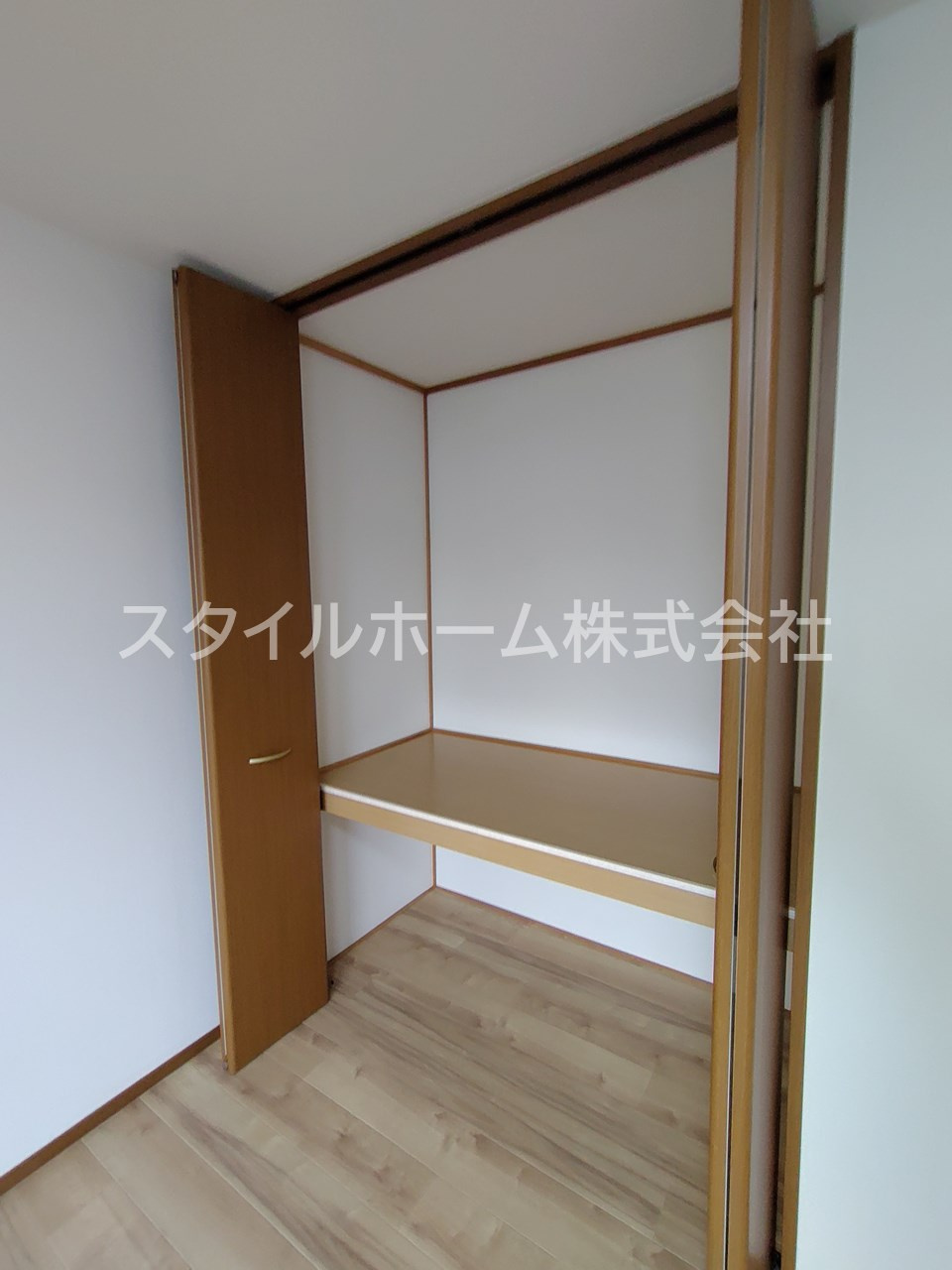 ラ・ポールＭＡＥＨＡＴＡ　Ａの収納|別部屋写真です。