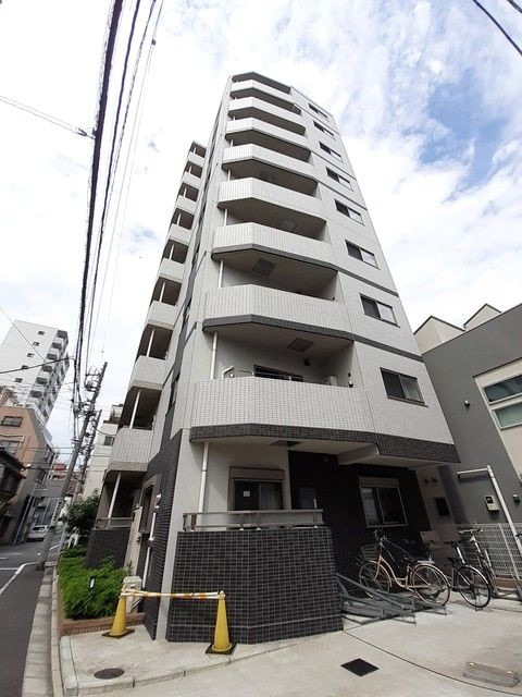 ルナ　ブリランテ浅草の外観