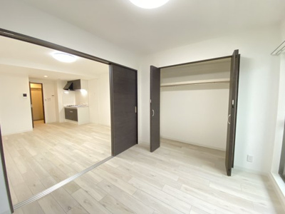 【洋室】 | ジーメゾン泉大津イエナス