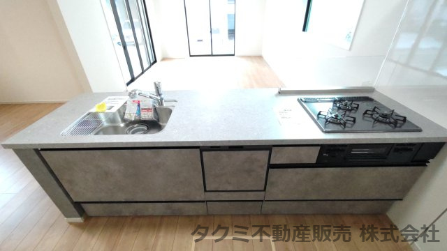 神戸市垂水区星陵台　新築一戸建のキッチン