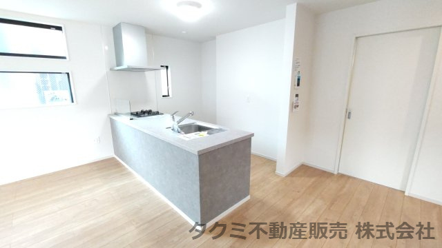 神戸市垂水区星陵台　新築一戸建のキッチン