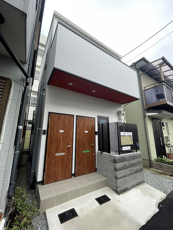 petit若松の外観