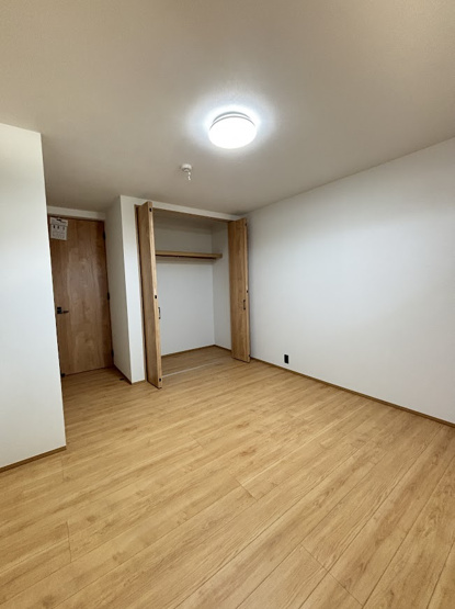 【洋室】 | 東区画図町下無田