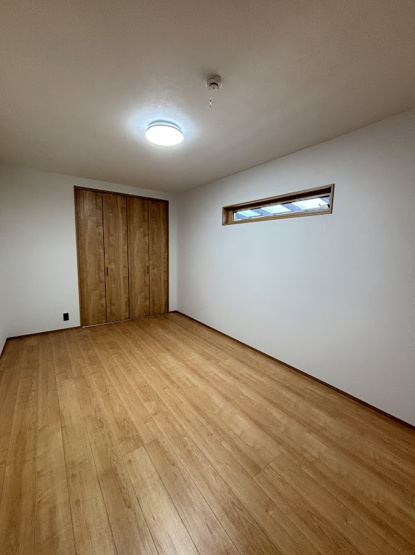 【洋室】 | 東区画図町下無田