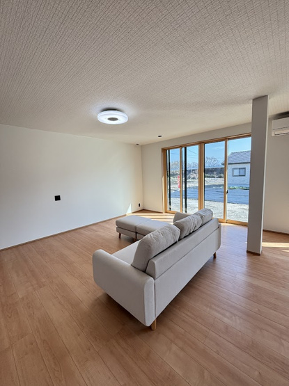 【居間・リビング】 | 東区画図町下無田